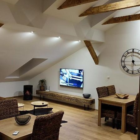 Ltm Apartman Spišská Nová Ves Esterno foto
