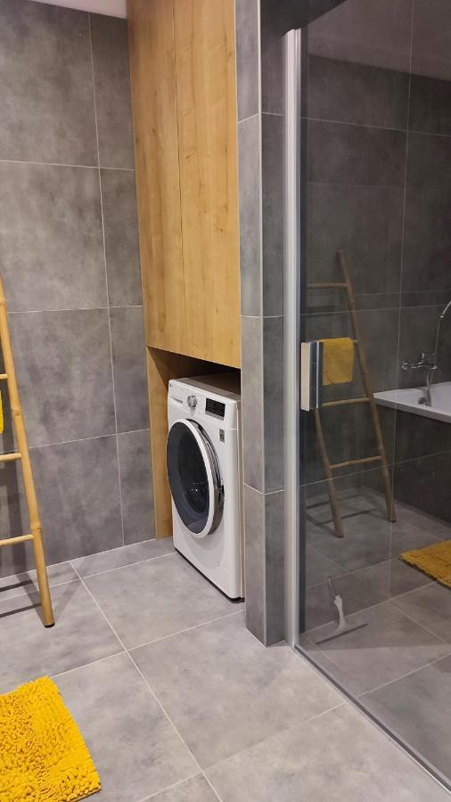 Ltm Apartman Spišská Nová Ves Esterno foto