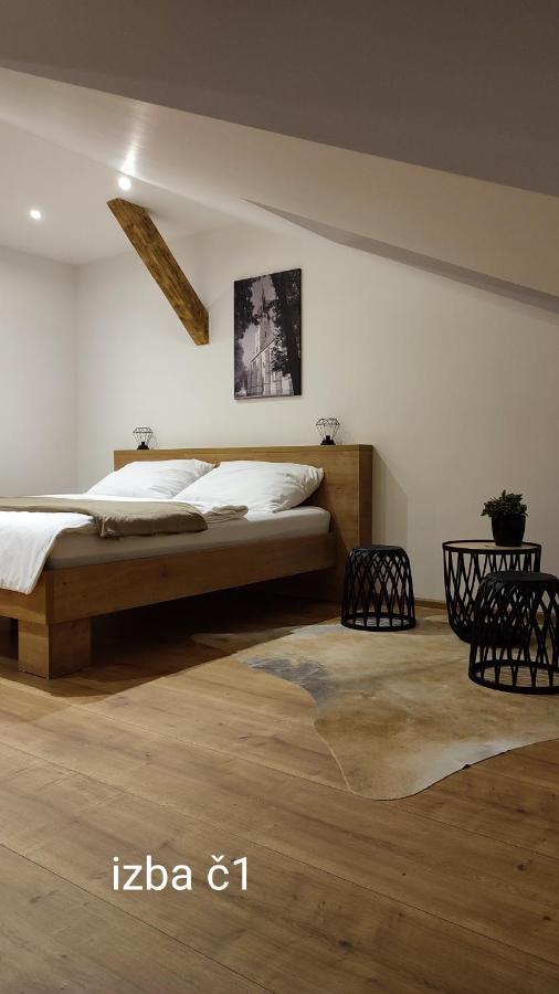 Ltm Apartman Spišská Nová Ves Esterno foto