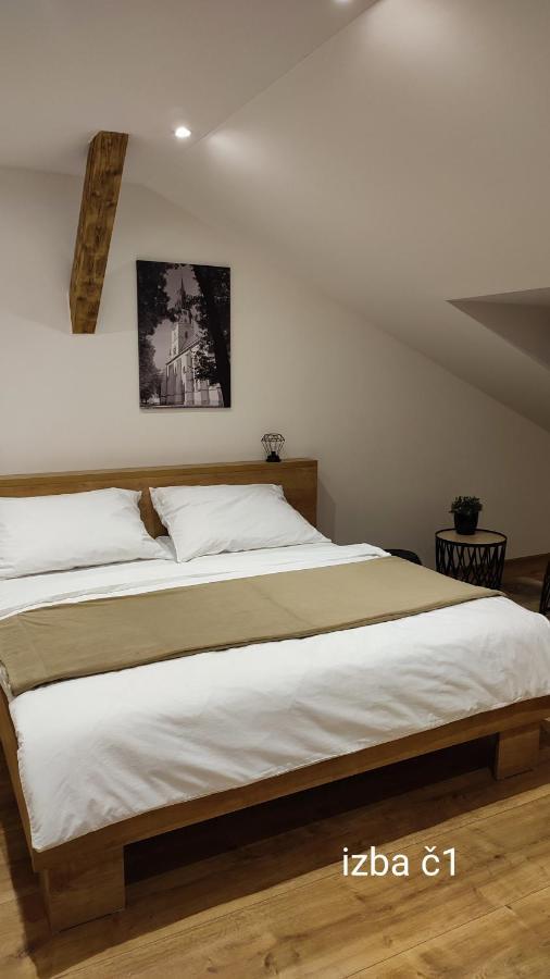 Ltm Apartman Spišská Nová Ves Esterno foto